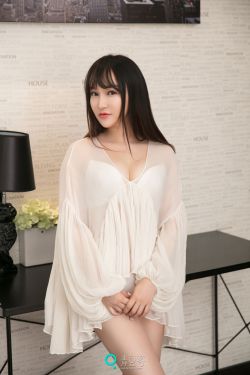 小黑游戏美女